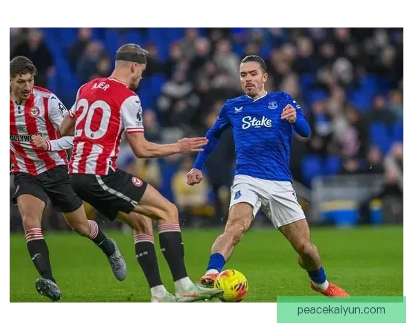 德凯特拉雷转会费创历史新高，俱乐部未来走势备受关注