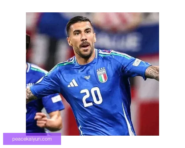 乌迪内斯战术调整分析：近期表现稳健，追踪球队发展趋势